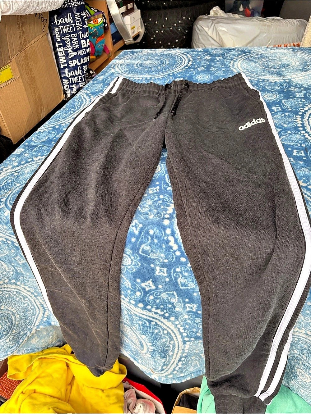 adidas Essentials 3-Stripes Sweatpants Men'Small Black & White Small